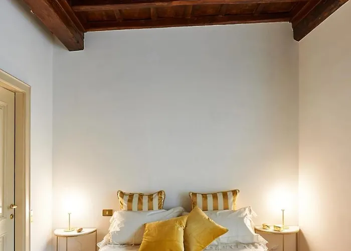 La Perla Di Trevi Apartment *