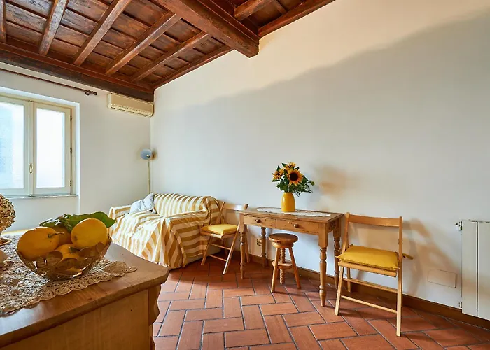 La Perla Di Trevi Apartment *